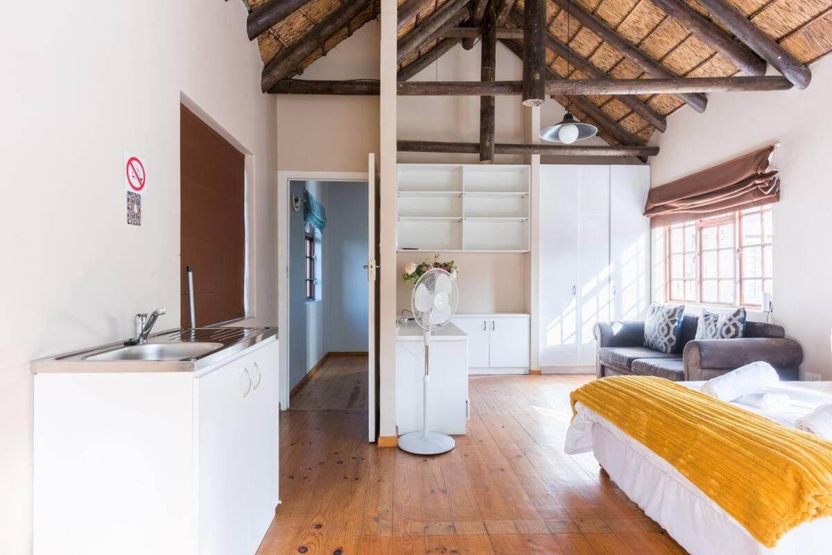 Mead, Pinelands Apartment Cape Town Exterior photo